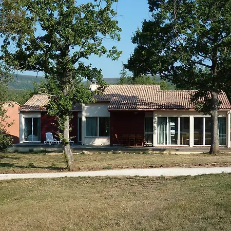 بيت للعطل Cozy Family Getaway *